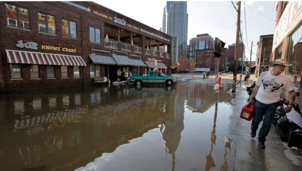 Nashville Floods Kill 17, $1 Billion in Damage