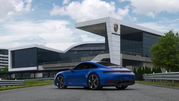 Porsche's Exclusive 911 Celebrates PCA's Platinum Anniversary