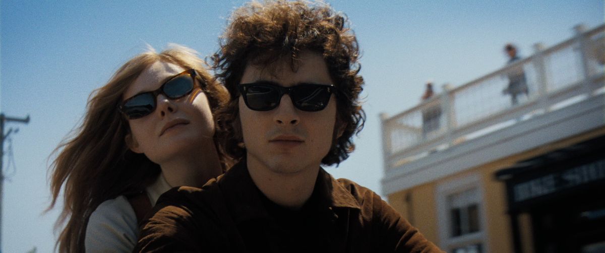 ‘A Complete Unknown’ Is the Blandest Bob Dylan Biopic Imaginable