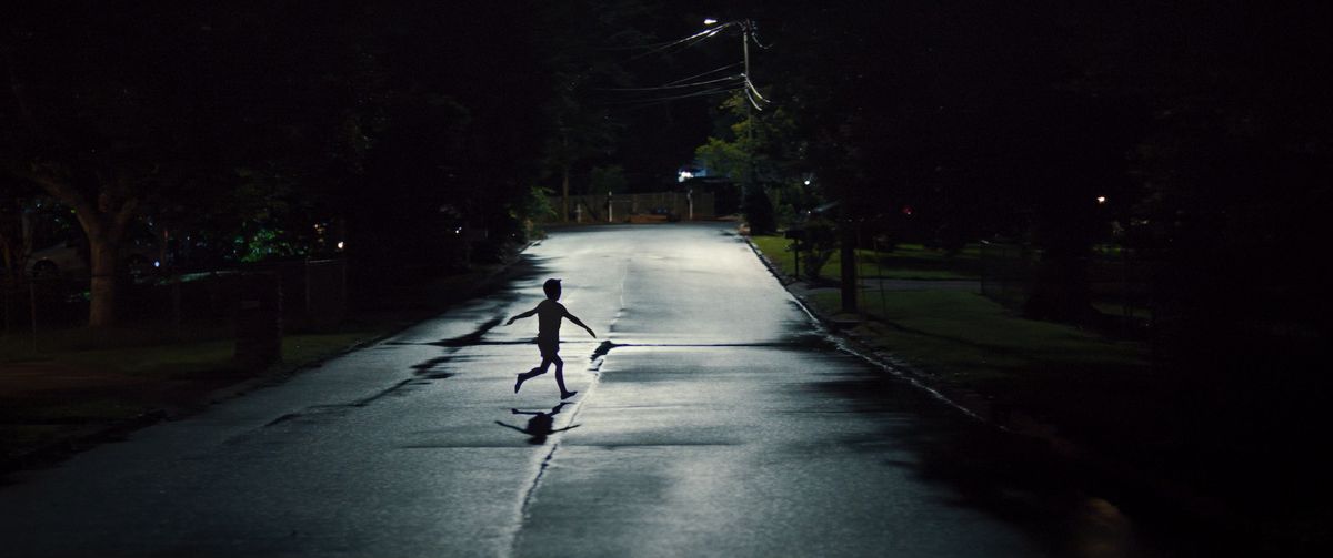 ‘Weapons’ Is a Haunting, Hilarious Fairy Tale for Our Waking Nightmare