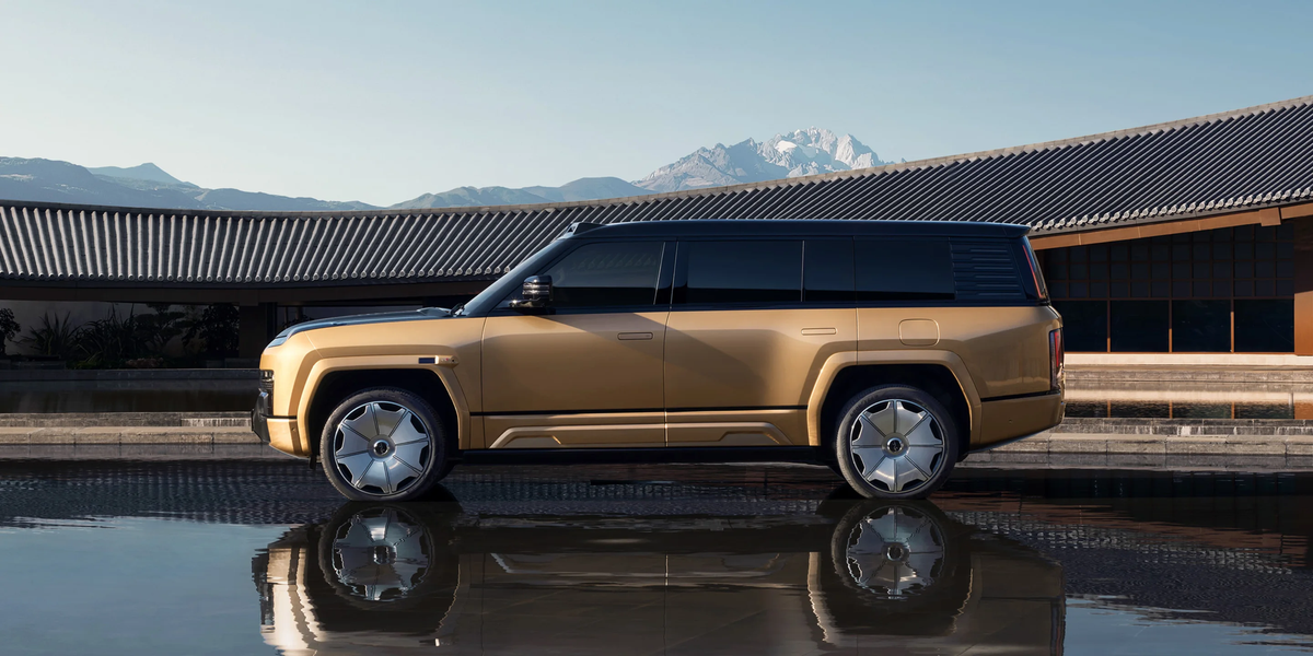 Yangwang U8L features the world's first Single Piece Chassis Frame