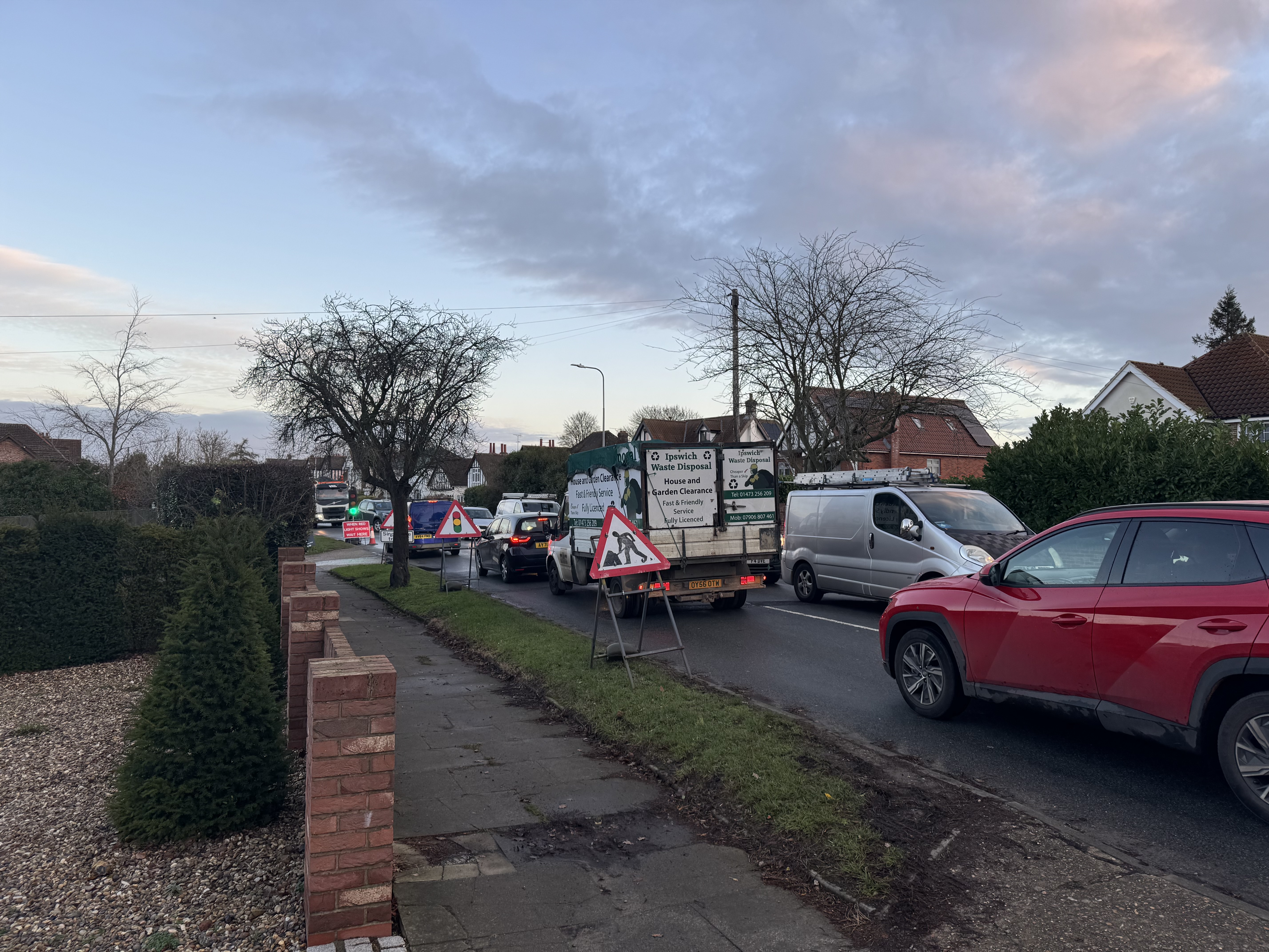 Stationary traffic on Henley Road in Ipswich