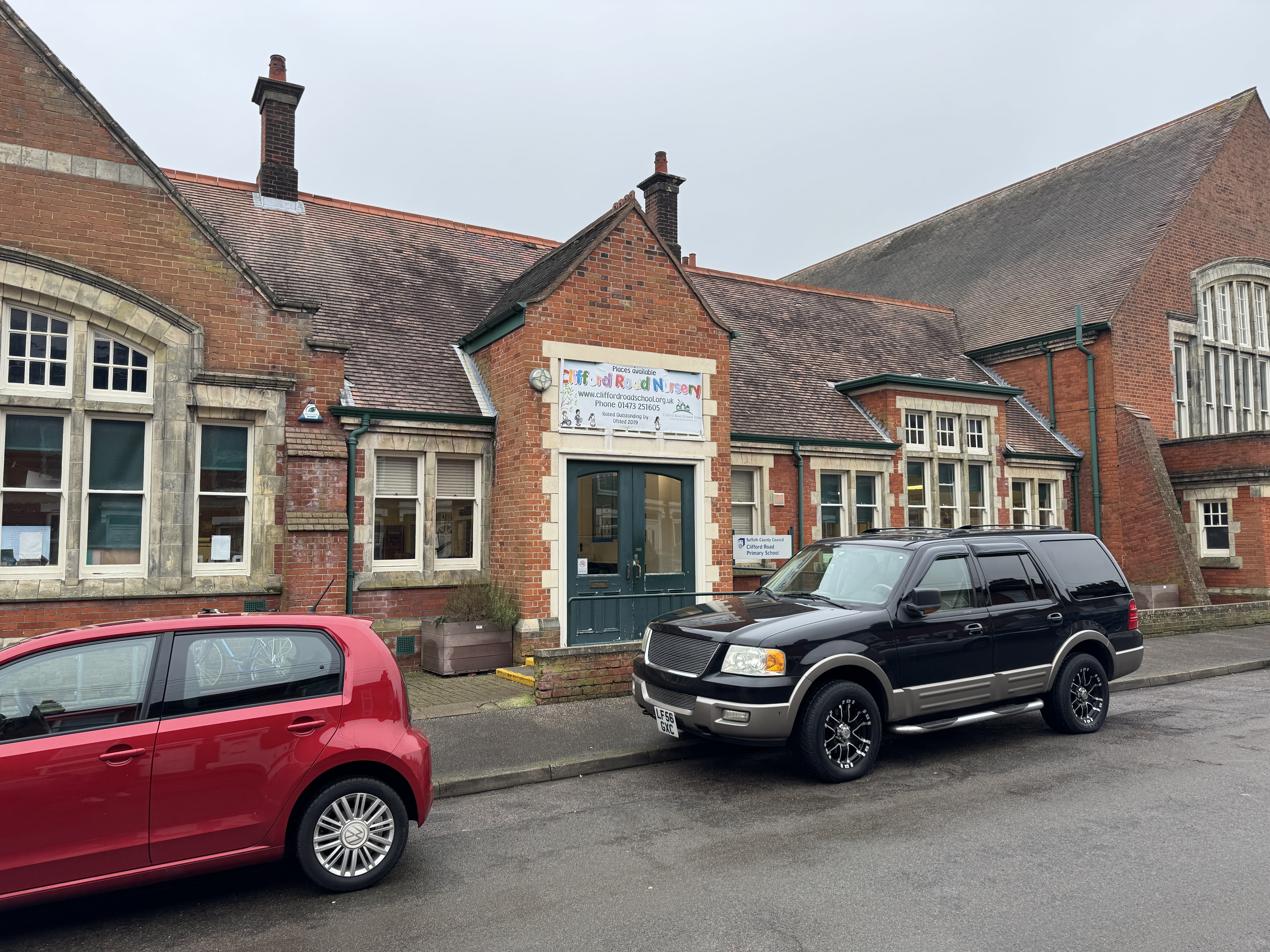 Clifford Road Primary School in Ipswich
