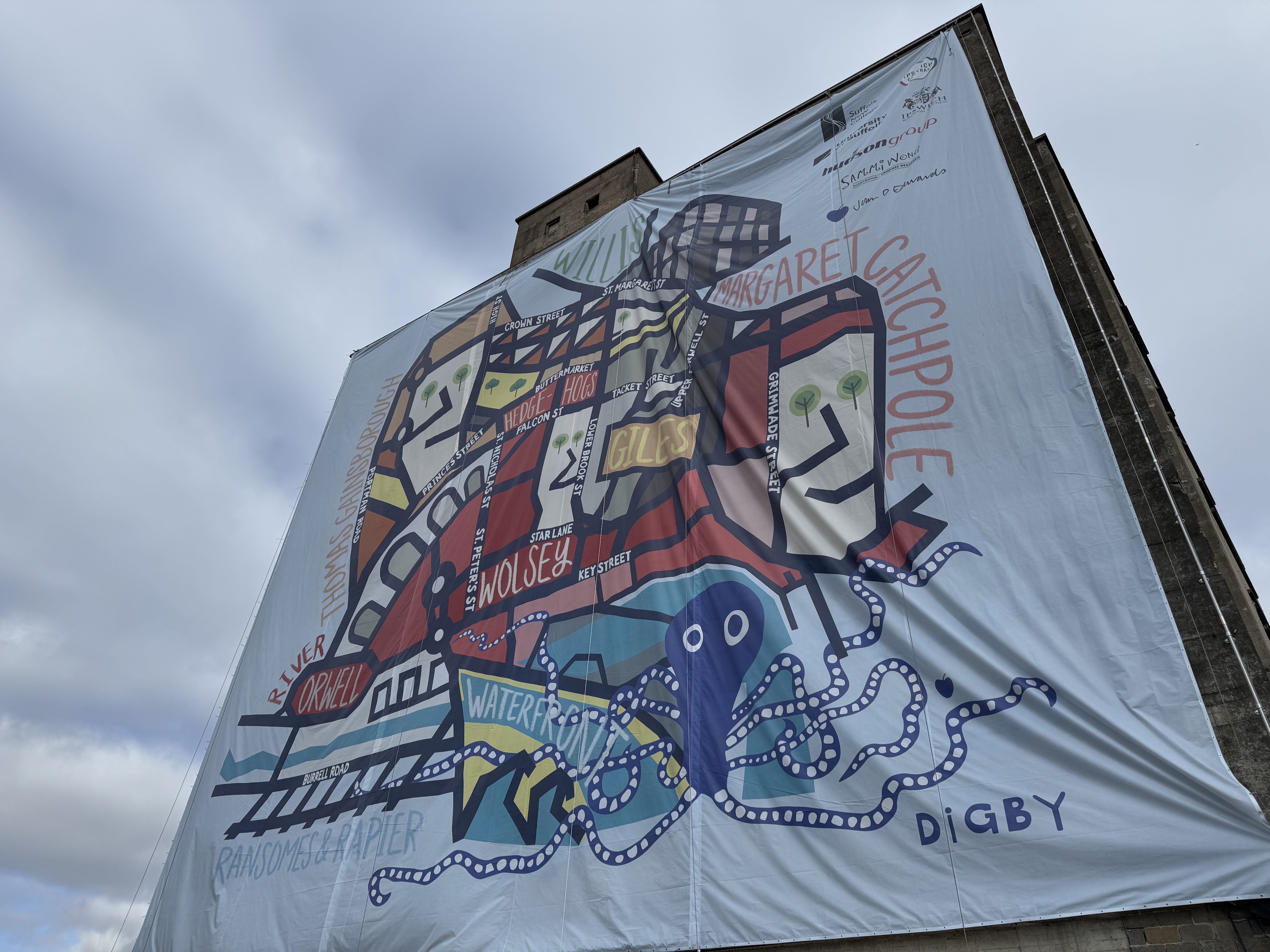 The final mural in place