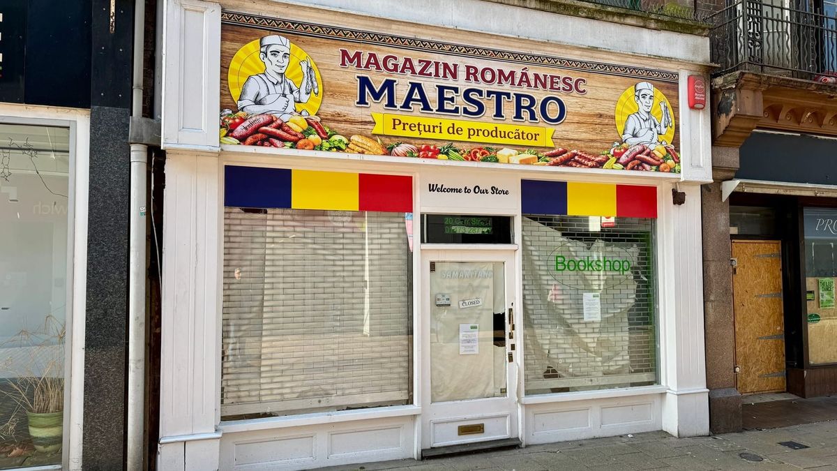 Magazin Romanesc Maestro on Carr Street in Ipswich