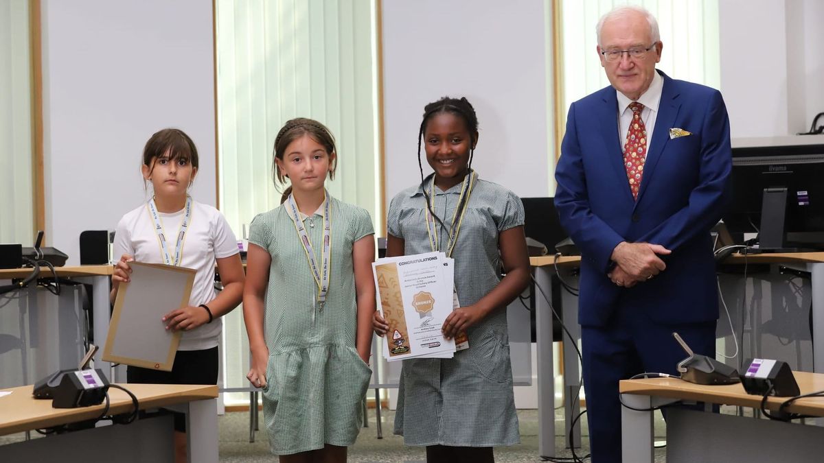 Suffolk marks 24 years of Junior Road Safety Officers