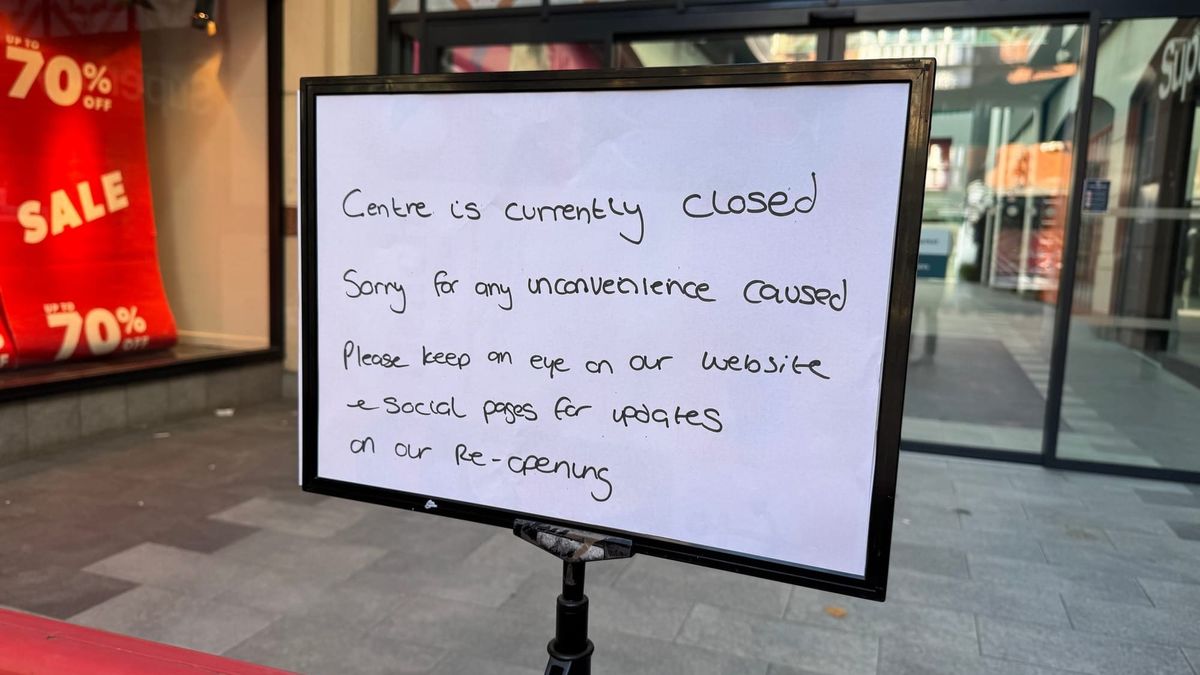 Buttermarket working to restore power after water burst