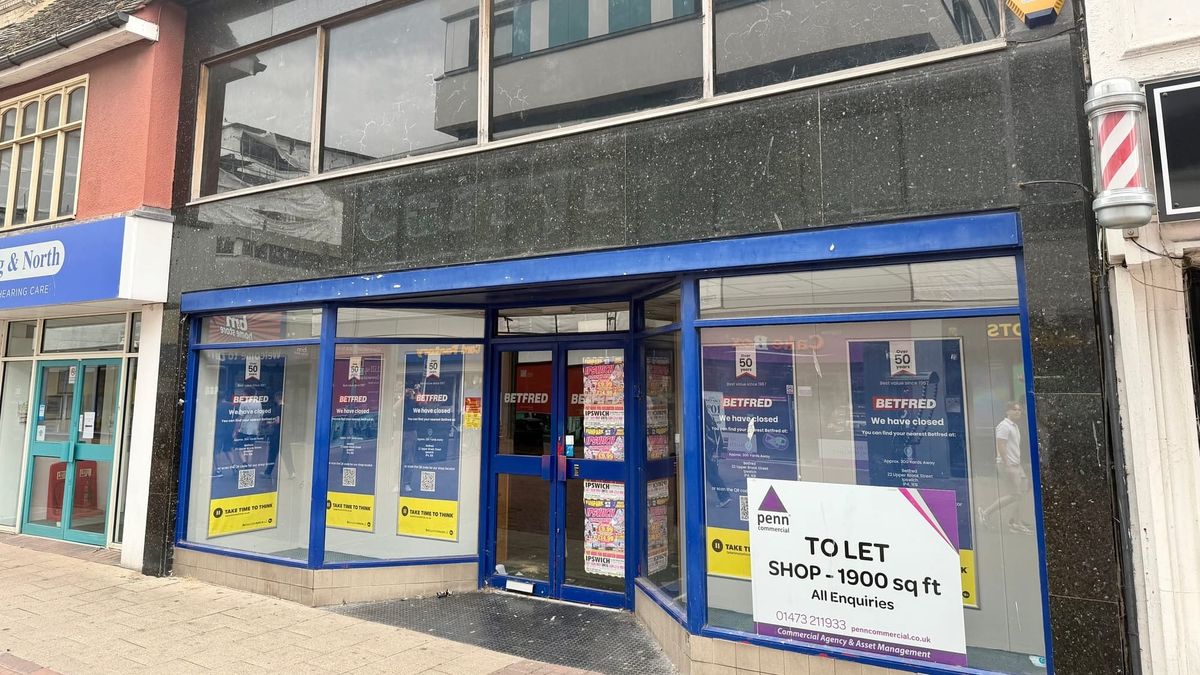 Discount retailer and supermarket to fill Carr Street shops