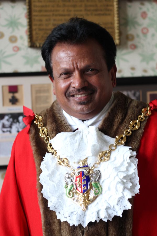 Councillor Elango Elavalakan