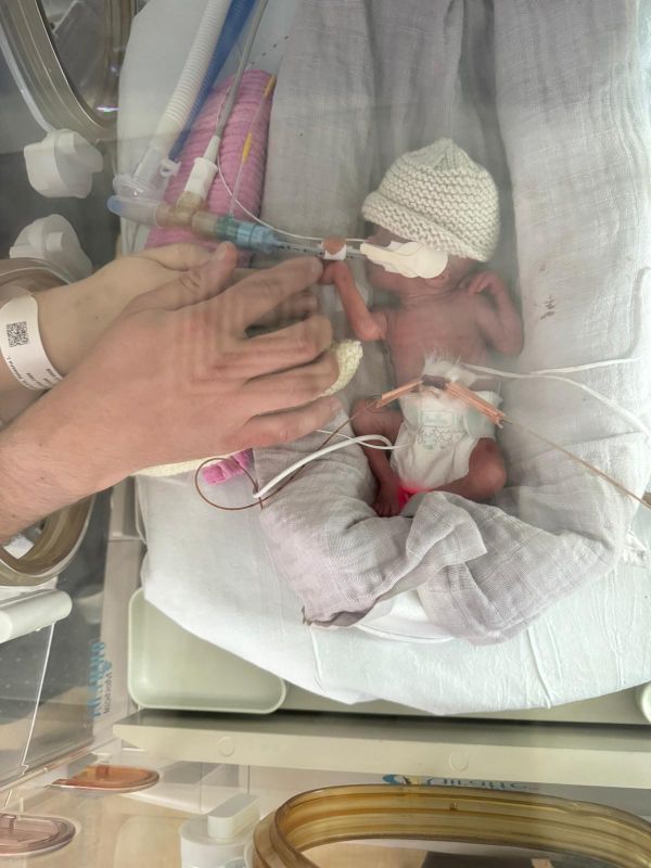 Baby Olive in the neonatal unit