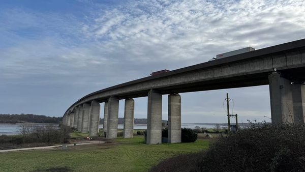 Reform to explore tunnel and estuarial crossing as northern bypass alternatives