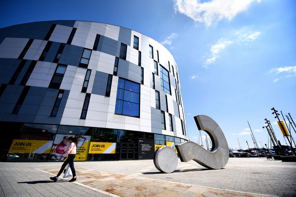 New illuminated sign going up at University of Suffolk