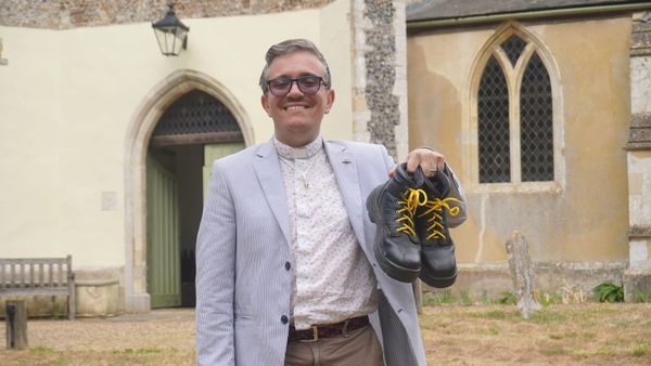 Reverend's 3,000-mile ‘virtual pilgrimage’ inspired by family's own sight struggles
