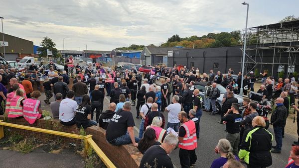 Bikers raise £5,191 for Ipswich Hospital cancer care