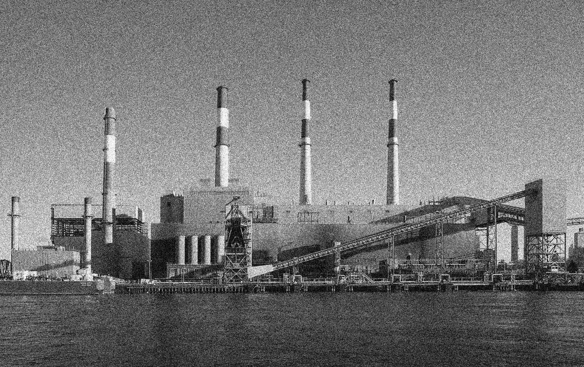 Class Divides in the Politics of Building