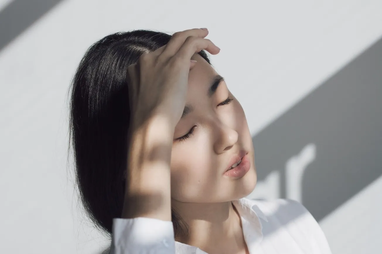 痛痛痛！偏頭痛如何治療？一文教妳中醫日常養生護理法！