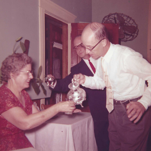 Capitalist Culture and Coffee Criticisms via the Lens of an Ex-Starbucks Barista, Part 1