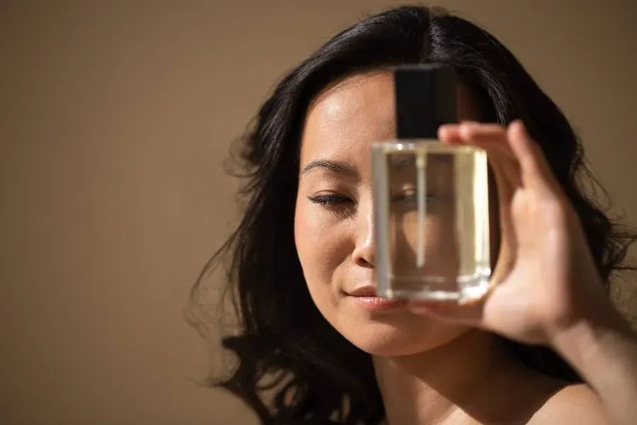 [Personal Care Insights] Cosmax unveils AI scent prediction tool to advance K-fragrance competitiveness