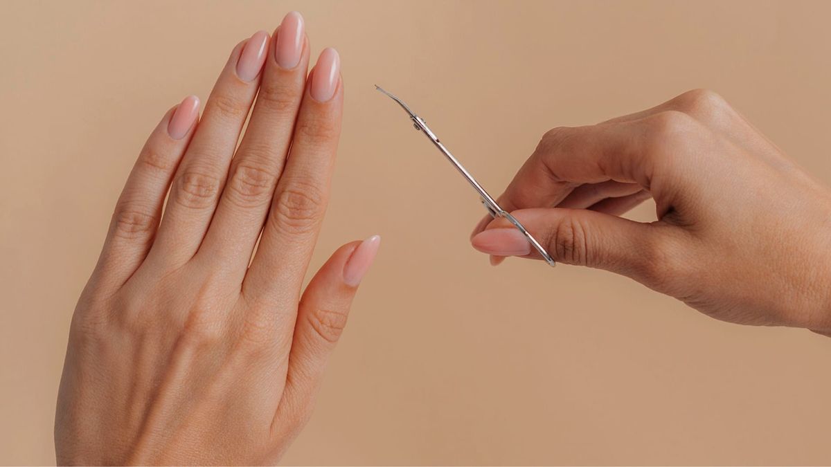 Nail Products on Ulta US: Press-On Nails Are Dominating Reviews While Gel Polish Declines