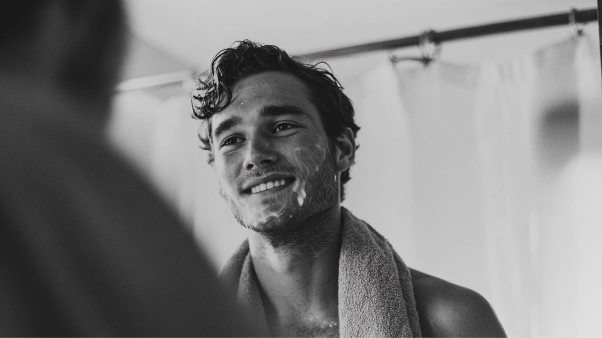 Men's Skincare Qoo10 Japan vs Douglas Germany: Japan's #1 Keyword Is "Ingredients" — Germany's Is "Woody”