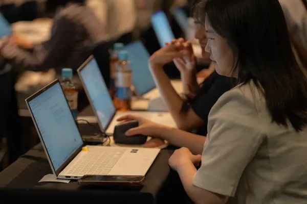 3 Ways Combining GPT with Data to Automate Your Daily Work