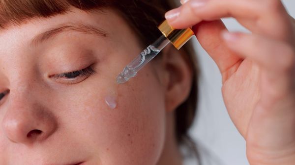 The Retinoid Reset: How High-Efficacy Slow-Aging Conquered Olive Young