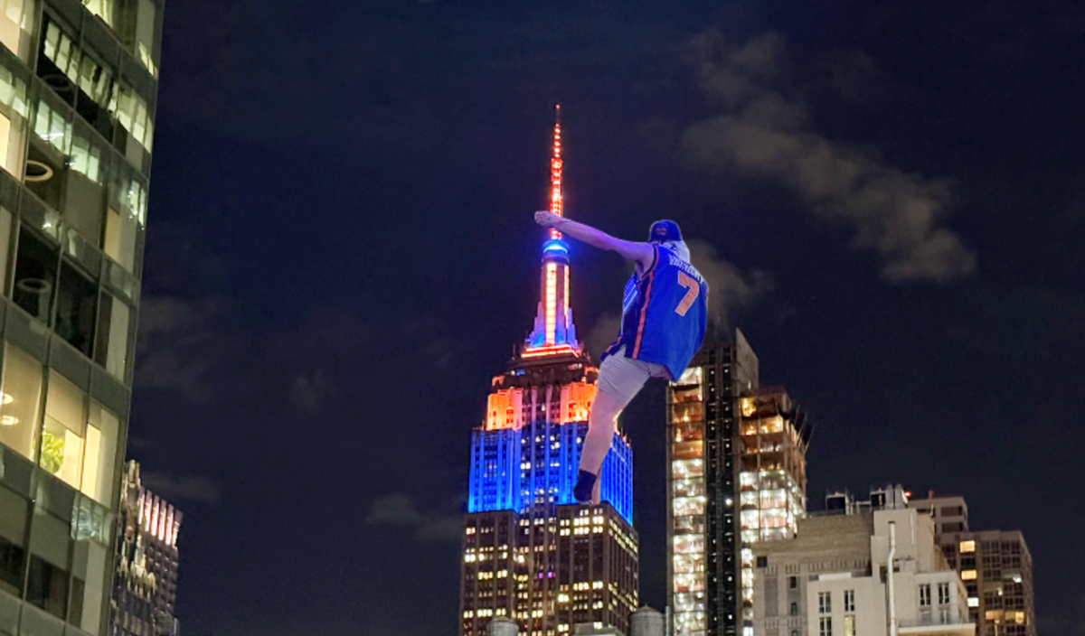 Sorry, NYPD: New York City Belongs to Knicks Fans Now