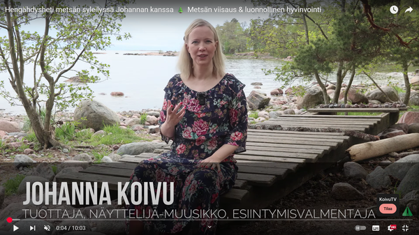 Hengähdyshetki metsän syleilyssä 🌲 – Johannan kanssa luonnon voiman äärellä