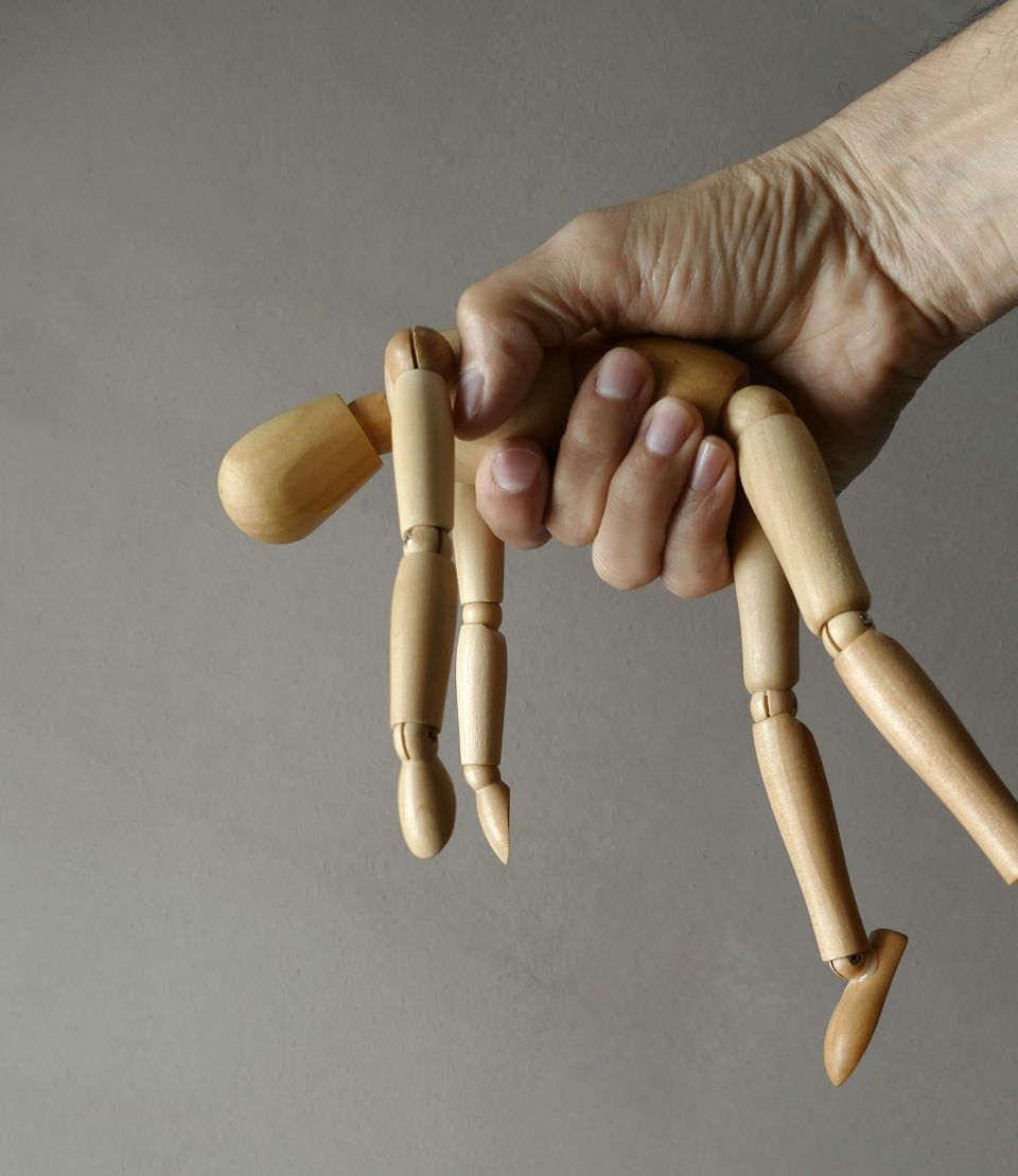 當「原諒」成為另一種暴力