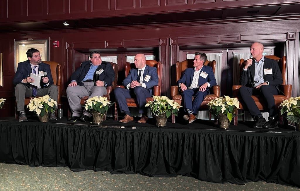 Panelists Debate Whether Lease-Utility Model Offers Open Access Benefits