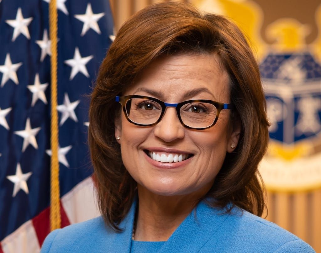 FCC Commissioner Warns of 'Disinformation' Boom With ACP Expiration