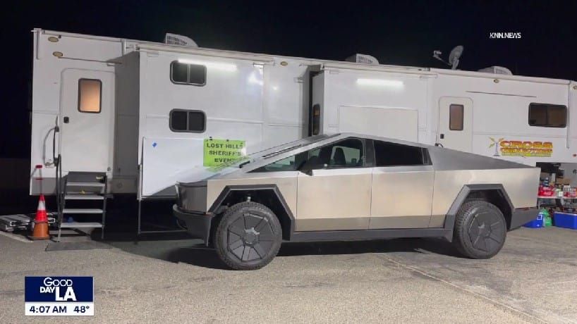 Satellite, Direct-to-Cell Connectivity a Lifeline During LA Wildfires