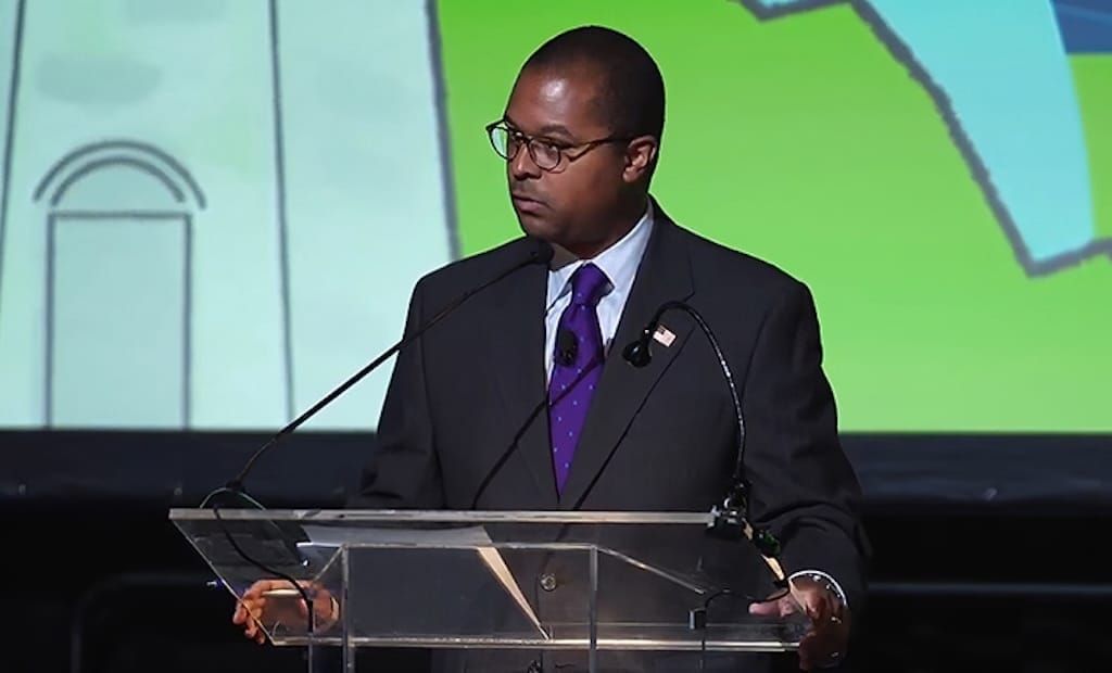 FCC’s Diversity Probe Into Comcast Draws Fire from Starks