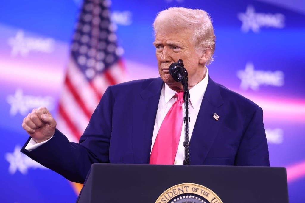 White House Seen as Introducing Uncertainty, Cutting Regulations