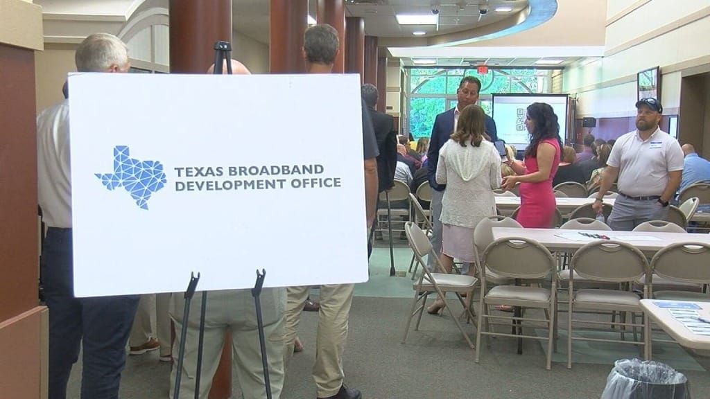 Texas Halts $55.6 Million Digital Equity Program over NTIA Uncertainty