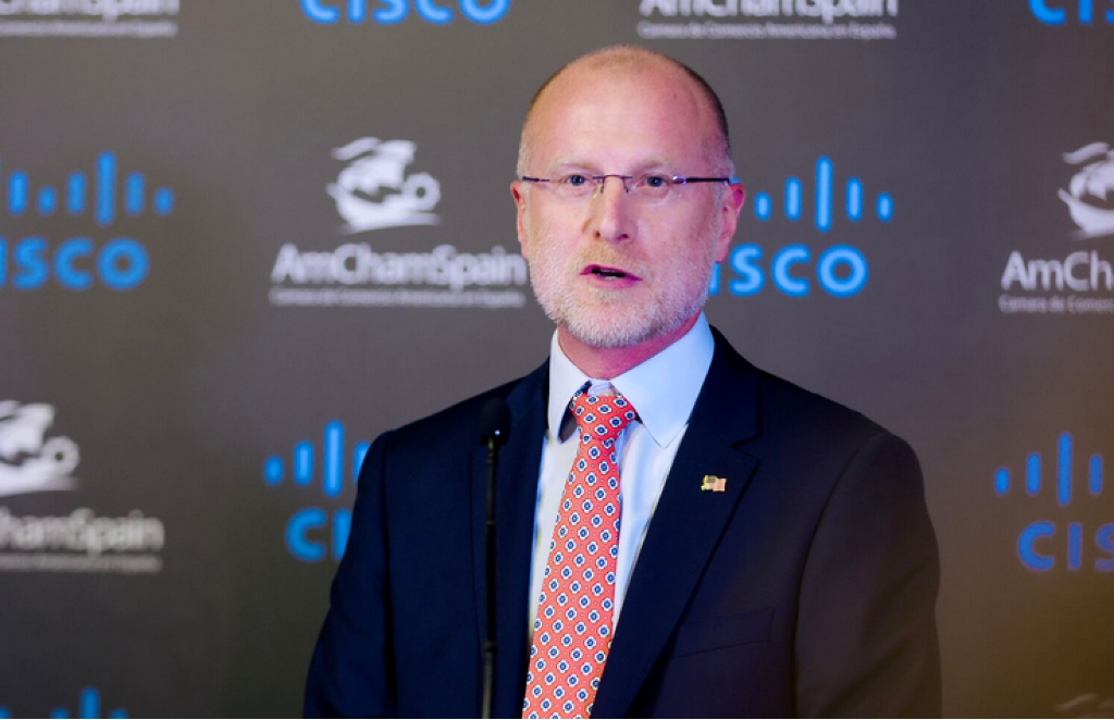 Carr Calls For Backup Alternatives to GPS