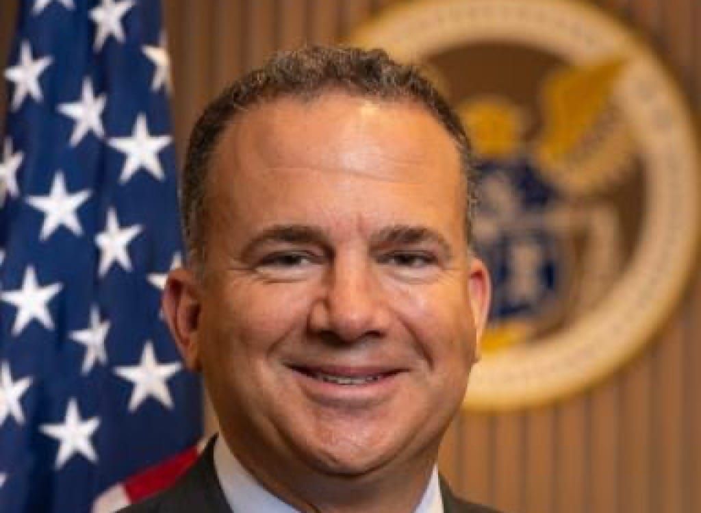 FCC Blocks Seven Behind Fraud Scheme from E-Rate