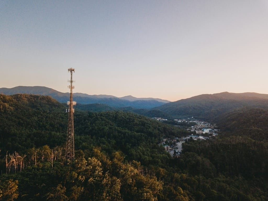 Consumer Groups, Rural Carriers Oppose AT&T-UScellular Spectrum Sale