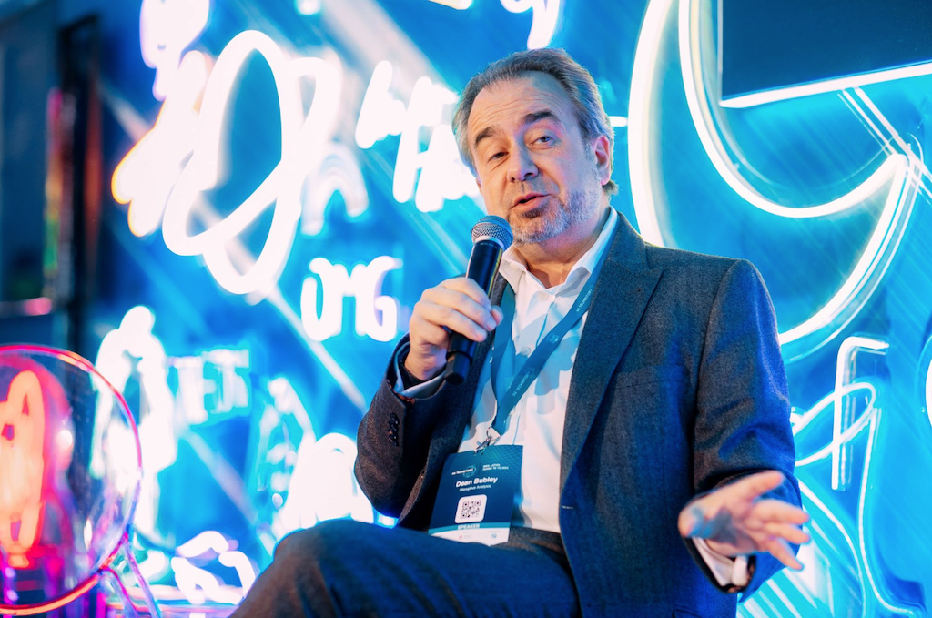 Wireless Industry Blasted Over Spectrum Study