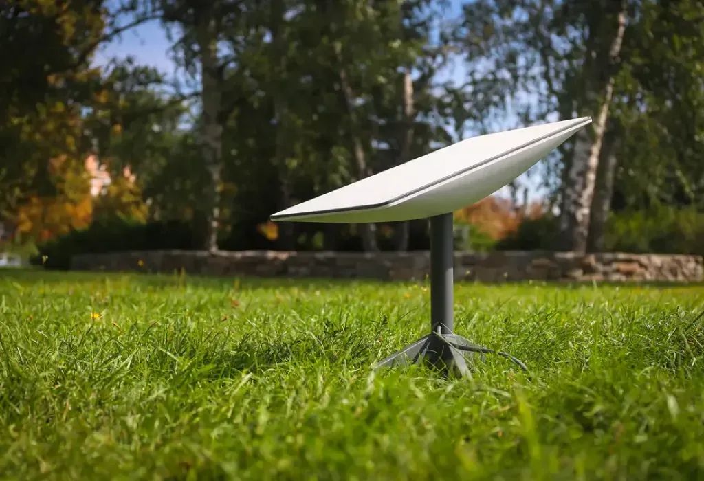 SpaceX Offers $15-Per-Month Starlink Internet Plan in New York