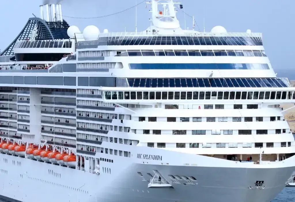 Cisco Asks FCC to Unlock 6 GHz Wi-Fi for Cruise Ships