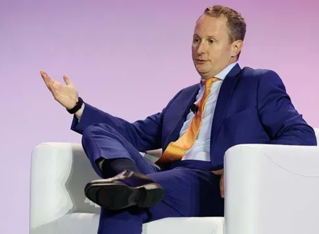 Moffett Likes Charter-Cox Deal