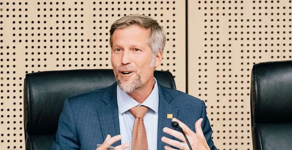 Albuquerque Lifts Stop-Work Order for Vexus and Ezee Fiber