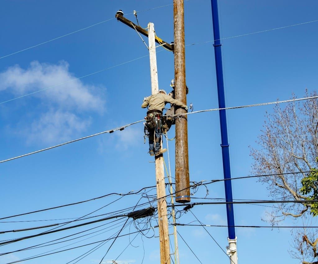 Utilities, Cable Still at Odds on Draft Pole Order