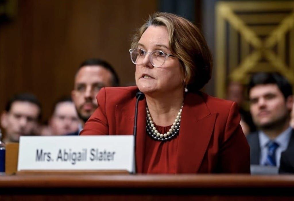 Trump Reverses Biden’s Big Tech and Broadband Oversight Order