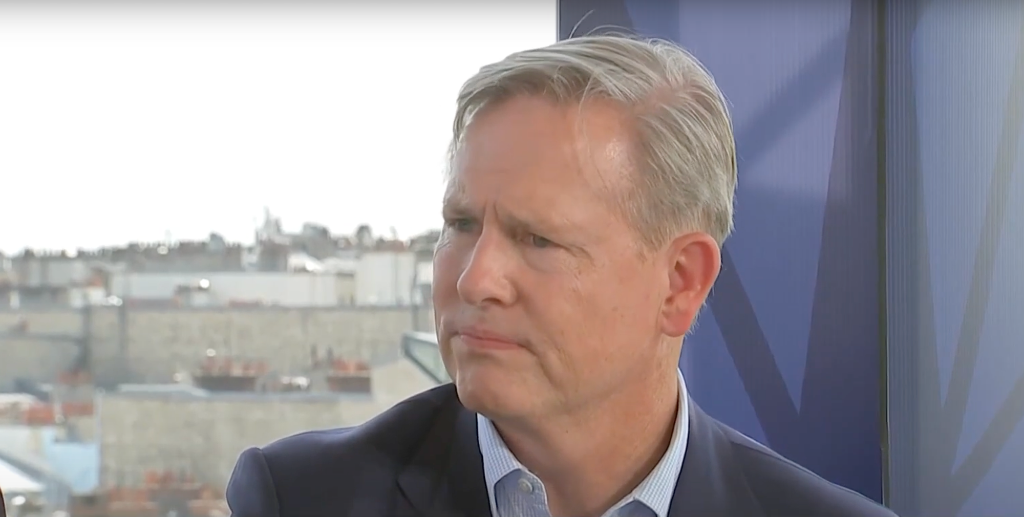 Comcast Outlines Strategy Against Fiber and Fixed Wireless