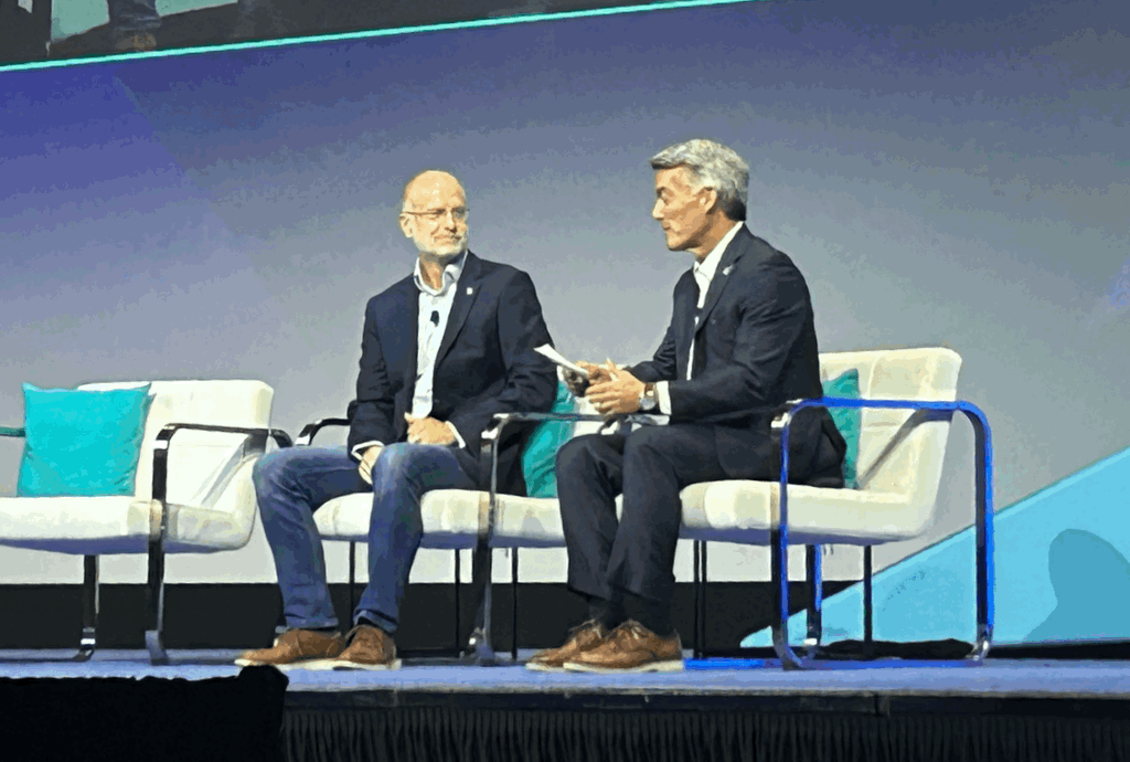 Carr: FCC Ready if Shutdown Hits This Week