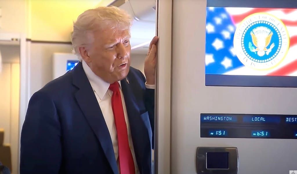 Trump Backs ‘Outstanding’ Carr Amid Left's Outcry over Demise of Jimmy Kimmel