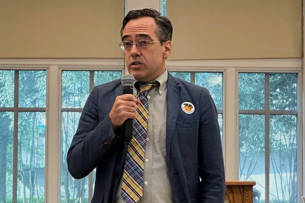 Voters’ Anger at High Electricity Bills and Data Centers Looms Over 2026 Midterms