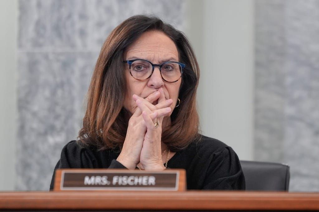 Sens. Luján, Fischer: No Higher Power for Shared Band